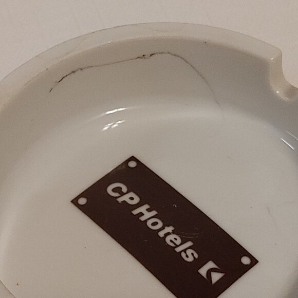 Vintage CP Hotels Ashtray Montreal Canada International Ltd, Japan - Picture 3 of 7
